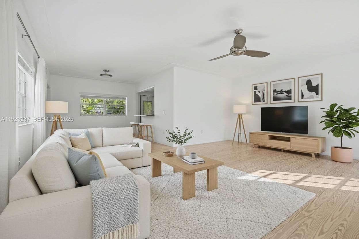 73 Edgewater Drive Condom